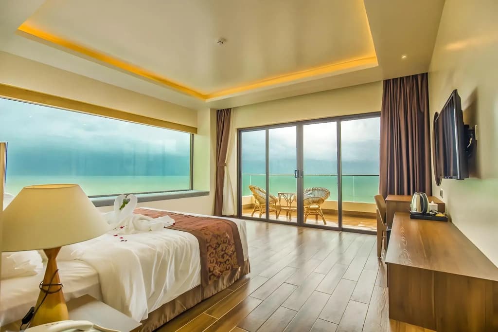 Coral Bay Resort - photo 5