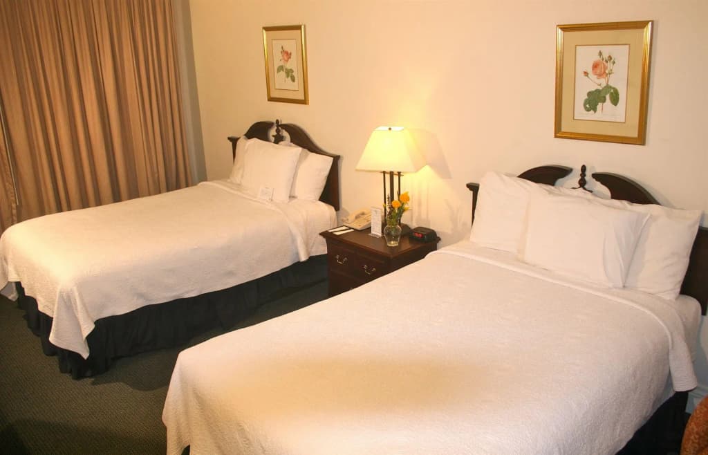Salisbury Hotel - photo 16