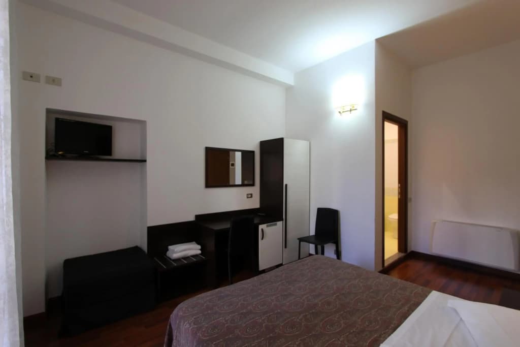 Lux Hotel Durante - photo 6
