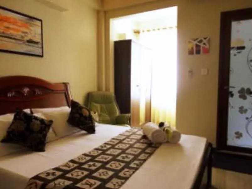 Transit Inn - photo 2