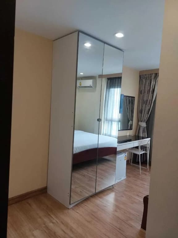 V Check Inn Sukhumvit 22 - photo 36