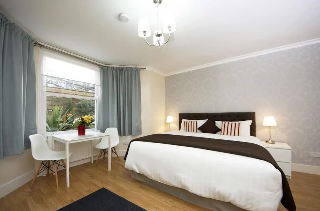 W14 Apartments - photo 11