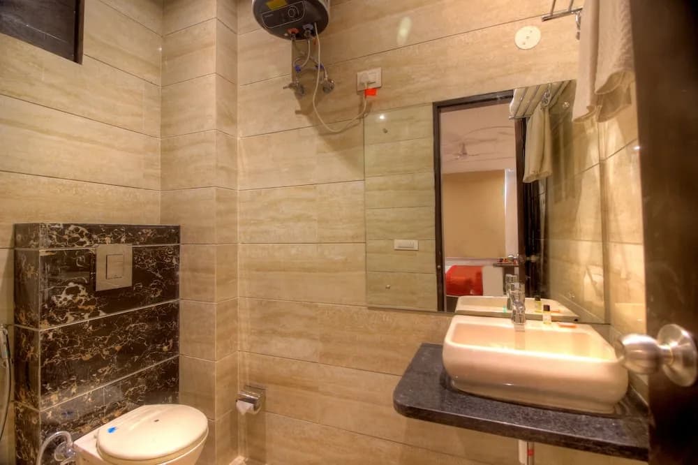 Hotel Paragon Suites - photo 10
