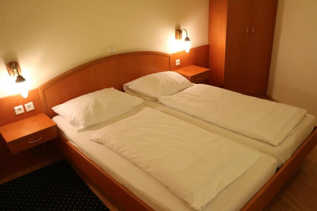SUITE HOTEL 900m ZUR OPER - photo 22