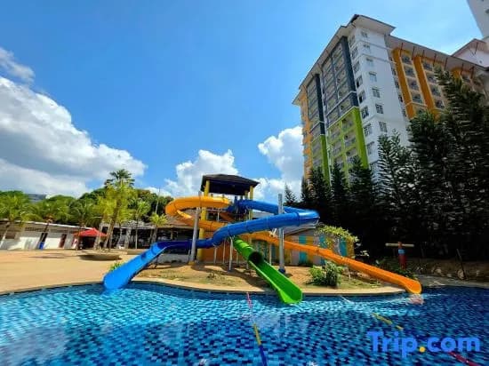 Melaka Town Area Top 1 Family Lovers Water Themepark Suites by GGM - photo 2