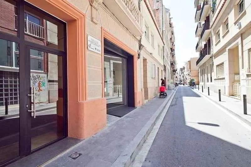 Montserrat Apartment - photo 2