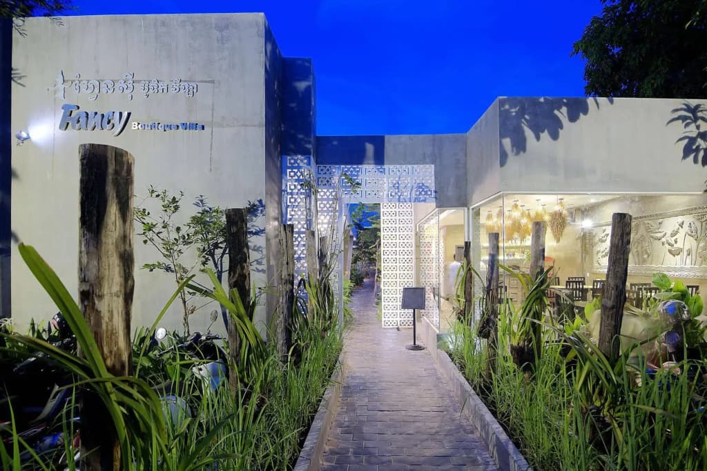 Fancy Boutique Villa Hotel - photo 1