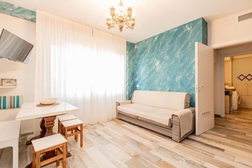 Suites Train Station Mestre - photo 30