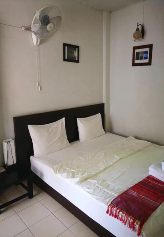 Ampawan Guesthouse - photo 5