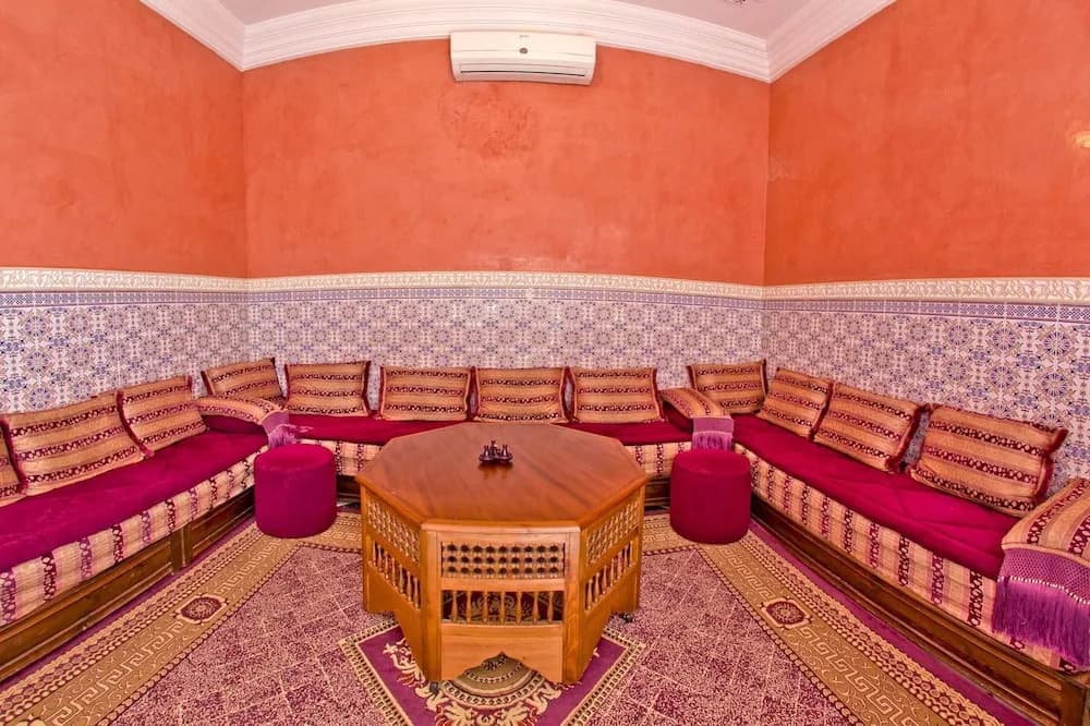 Apartment with 3 Bedrooms in Marrakesh, with Pool Access, Enclosed Garden And Wifi - photo 8