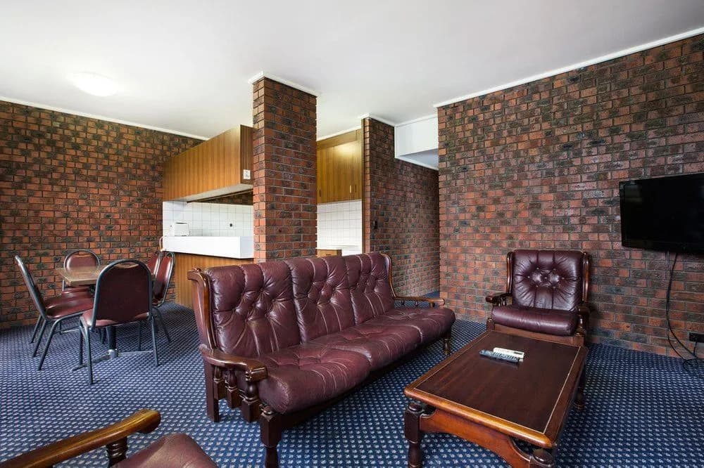 Excelsior Hotel Thomastown - photo 2