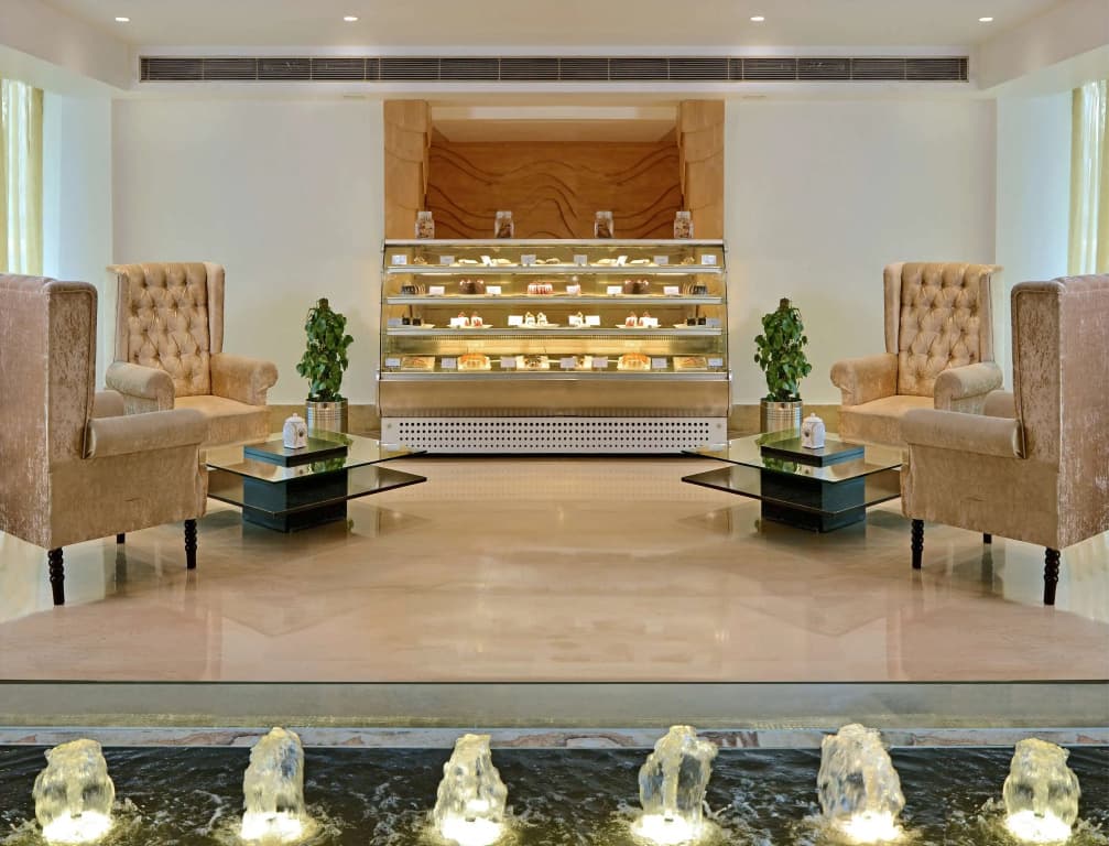 Taurus Sarovar Portico - photo 10