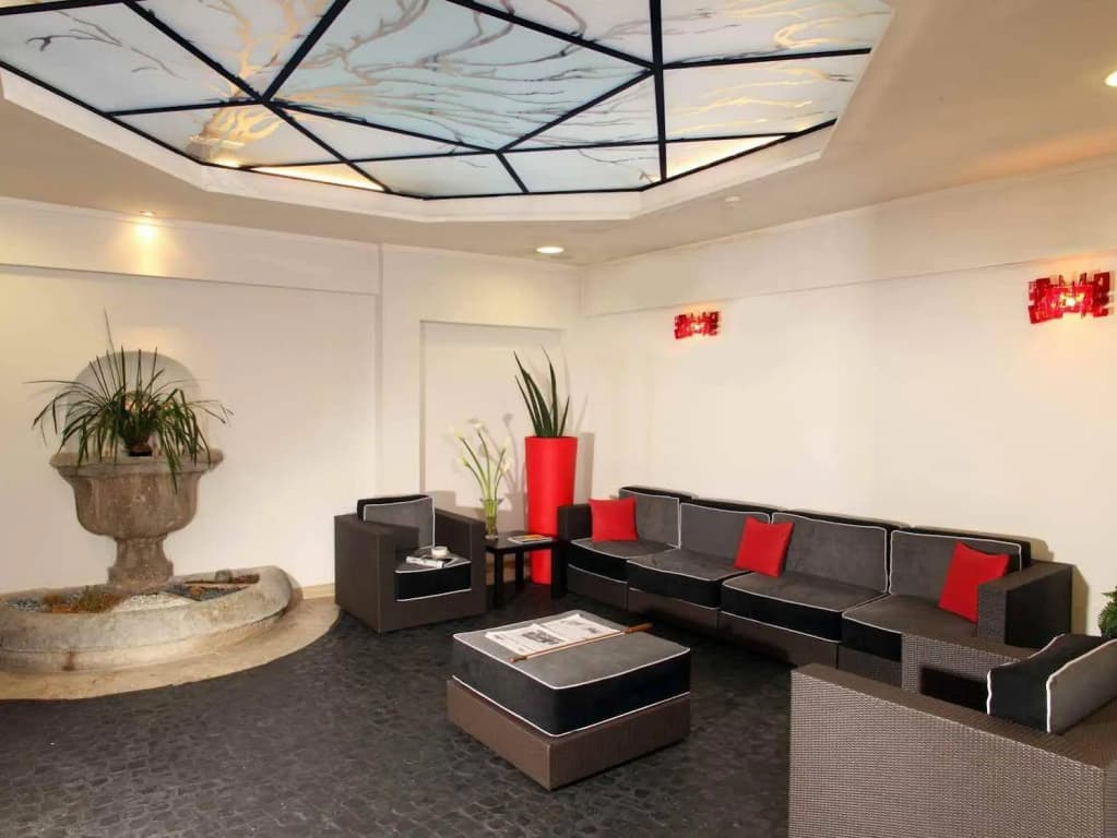 Hotel del Corso - photo 2