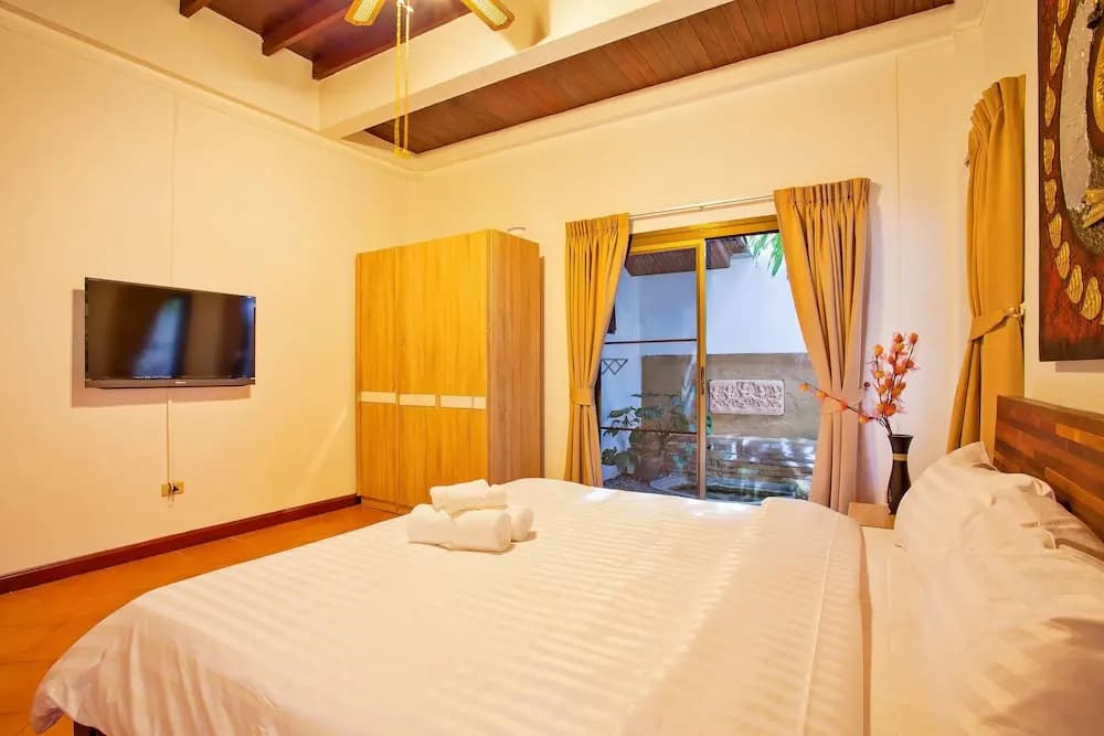 Unique Thai Style 4BR Pool Villa Nikkie - photo 3