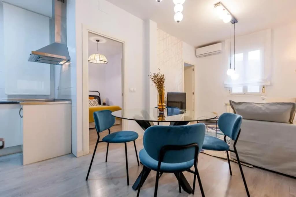 Atocha VI in Madrid with 2 bedrooms and 1 bathrooms - photo 5
