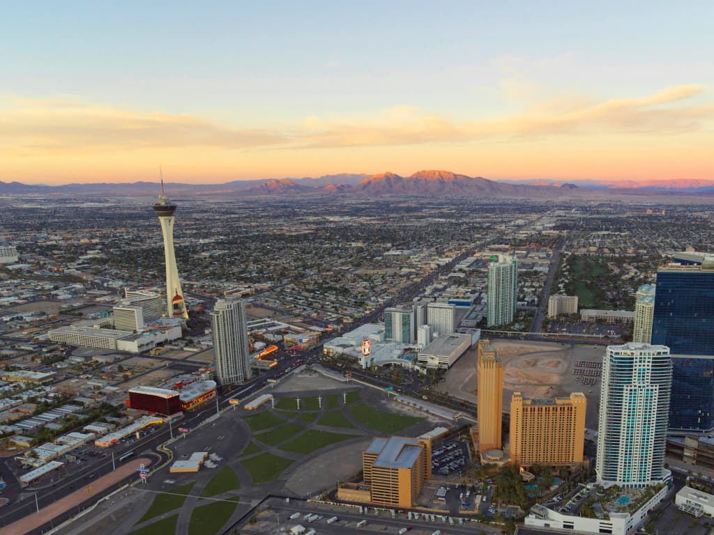 Hilton Grand Vacations Club on the Las Vegas Strip - photo 25