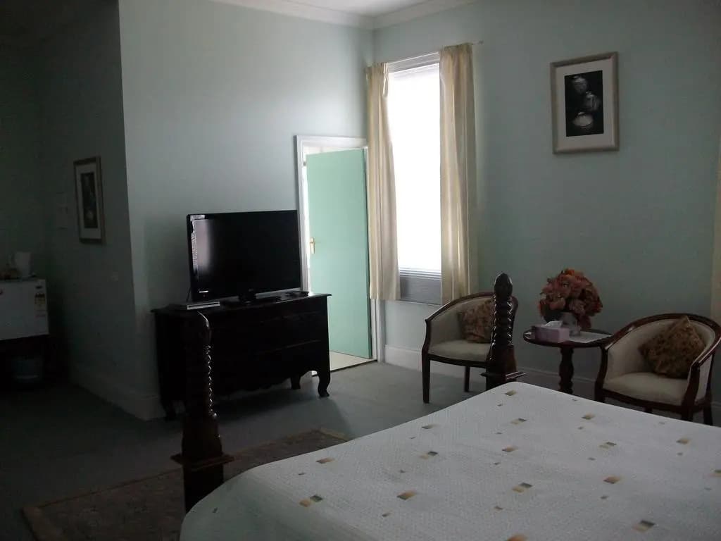 Stella's Dromana Hotel - photo 4