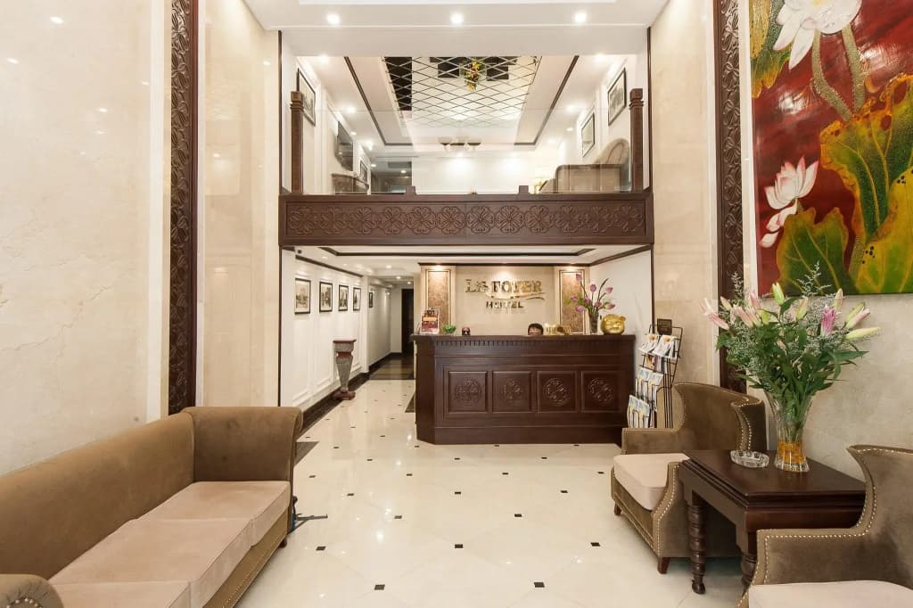 Le Foyer Hotel - photo 2