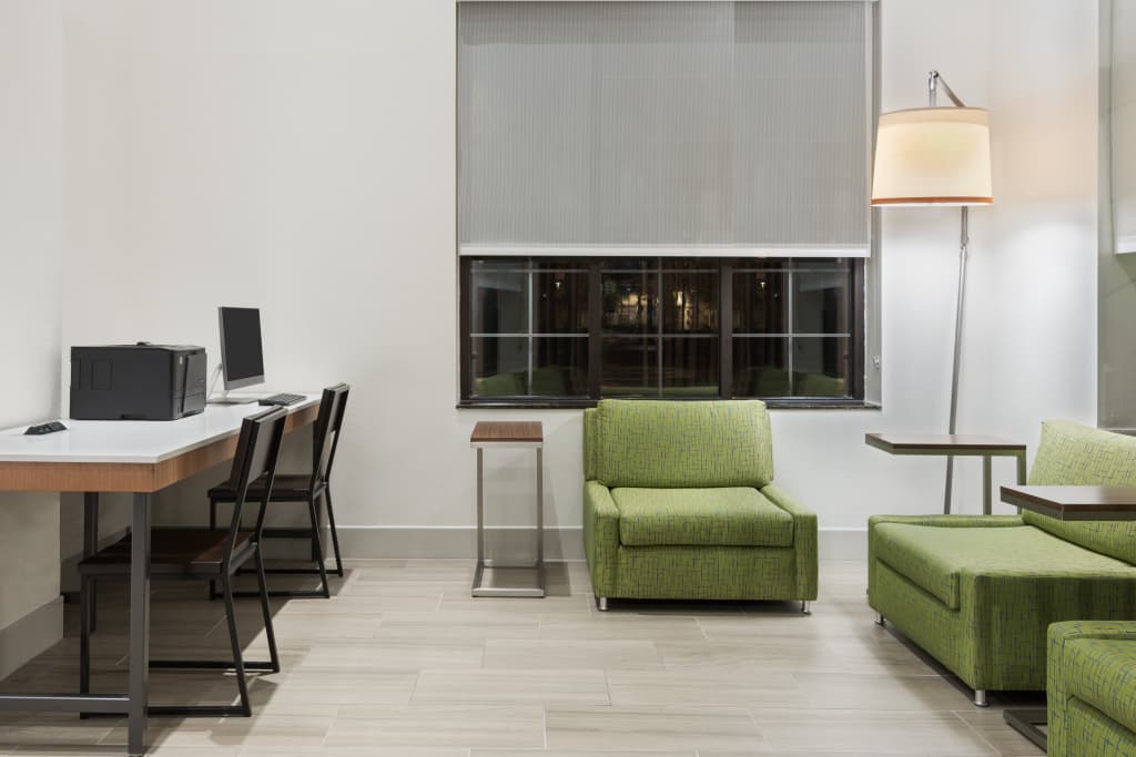Holiday Inn Express & Suites Nearest Universal Orlando by IHG - photo 5