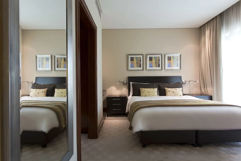 Shangri-La Hotel Apartments Qaryat Al Beri - photo 31