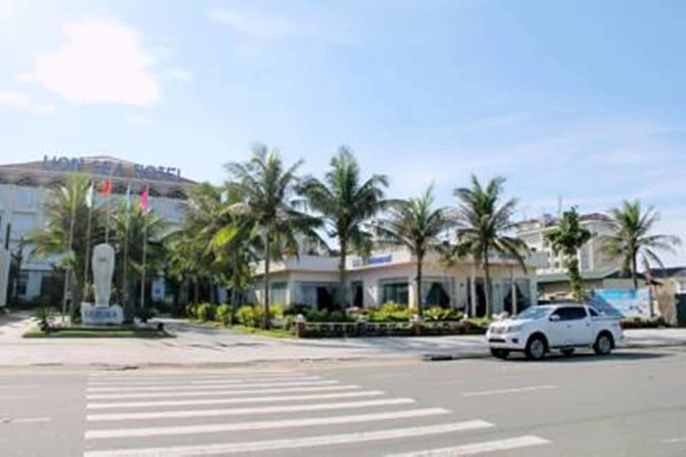 Lion Sea Hotel - photo 18