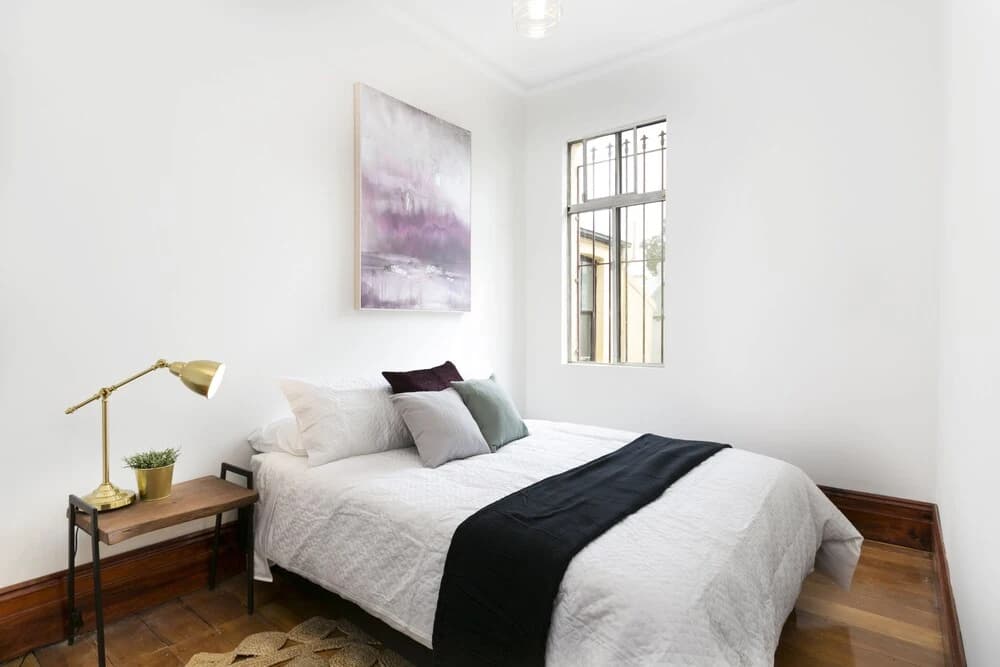 Spacious 3 Bedroom Minutes To CBD - photo 3