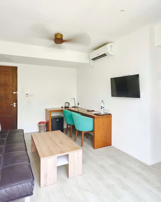 Bliss Dhigurah Hotel - photo 10