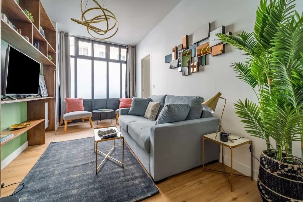 Beautiful 2-bedroom Apartment in South Pigalle - photo 10