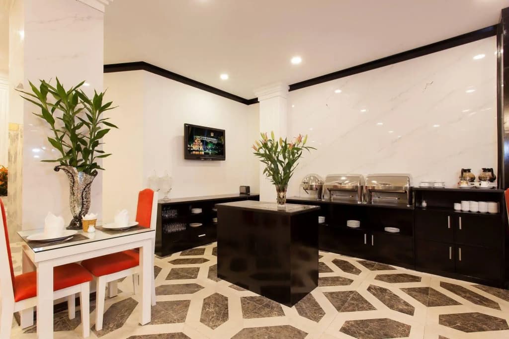 Helios Legend Hotel - photo 2