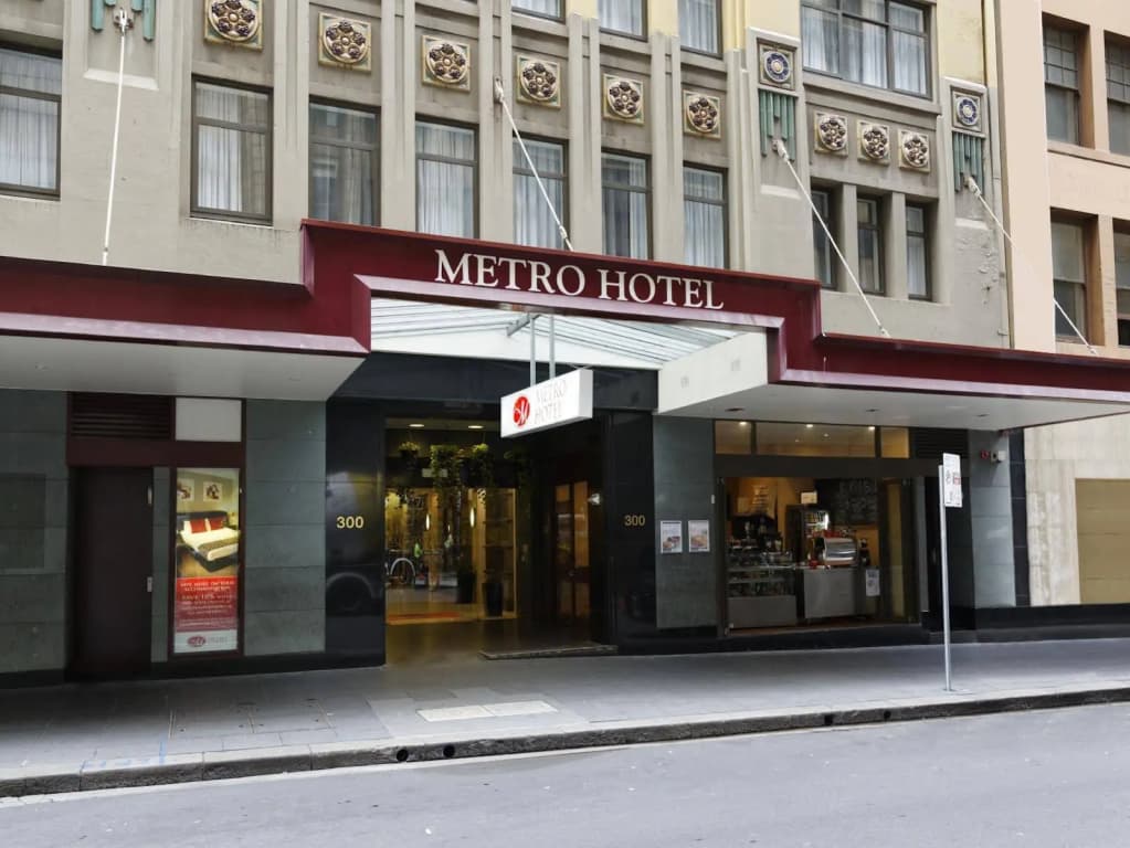 Metro Hotel on Pitt - main photo