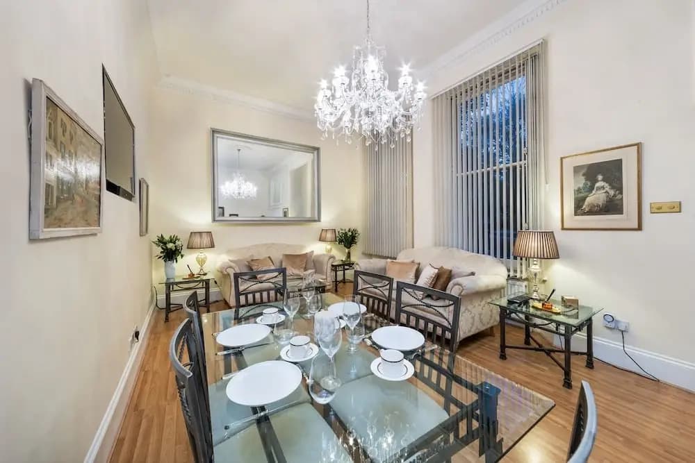 Luxury Private Apartment in Kensington - photo 11