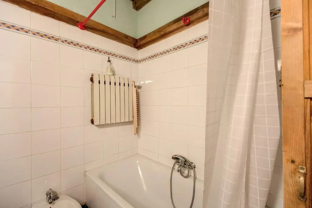 Rhome Apartments - photo 7