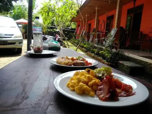 Made Roejas Homestay - photo 10
