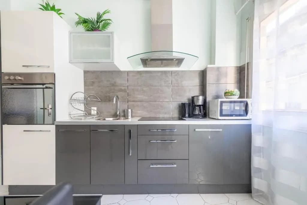 Notre Dame - Huge Sunny Modern 2br Flat - Terrace - photo 12