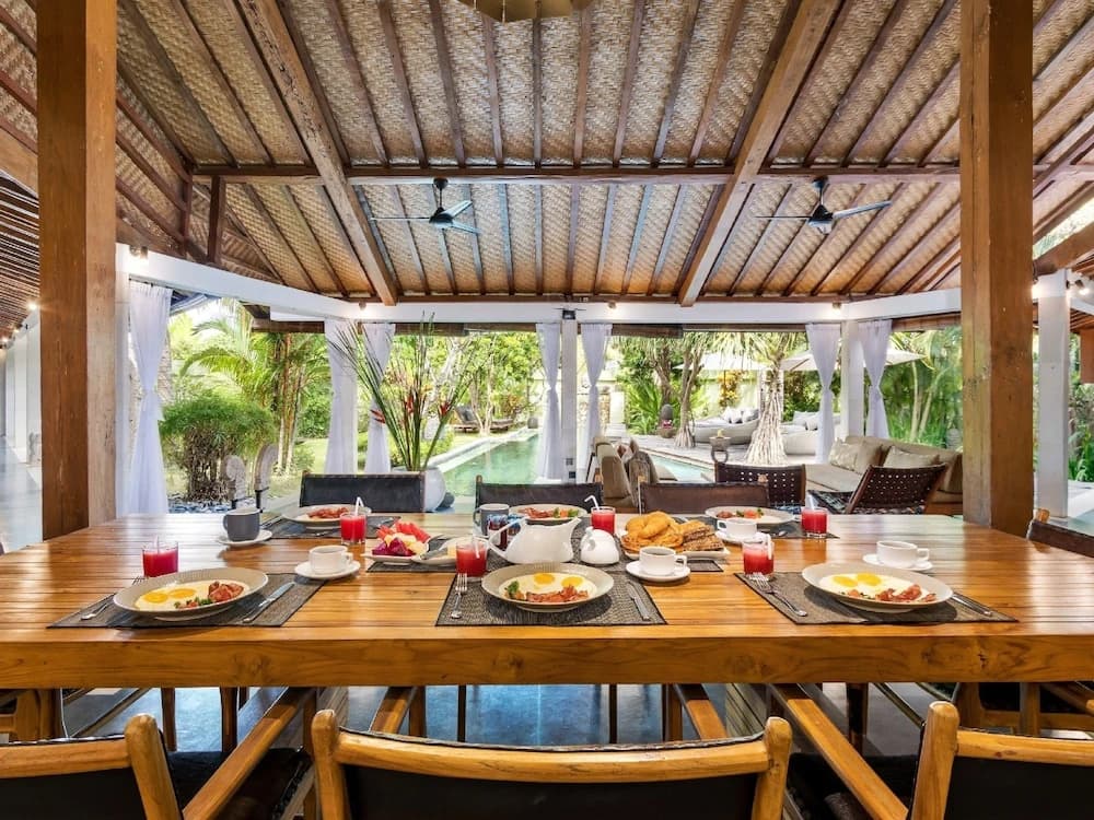Villa Shantika by Villa Finder - photo 26