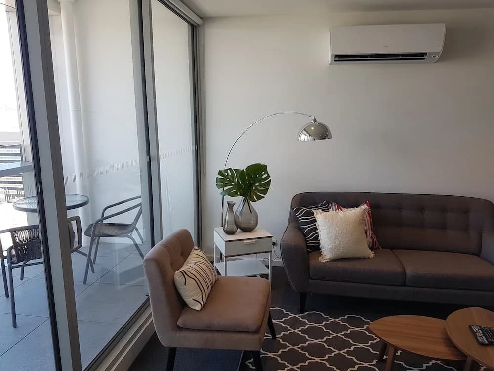 Turnkey Accommodation - Victoria Harbour Docklands - photo 11