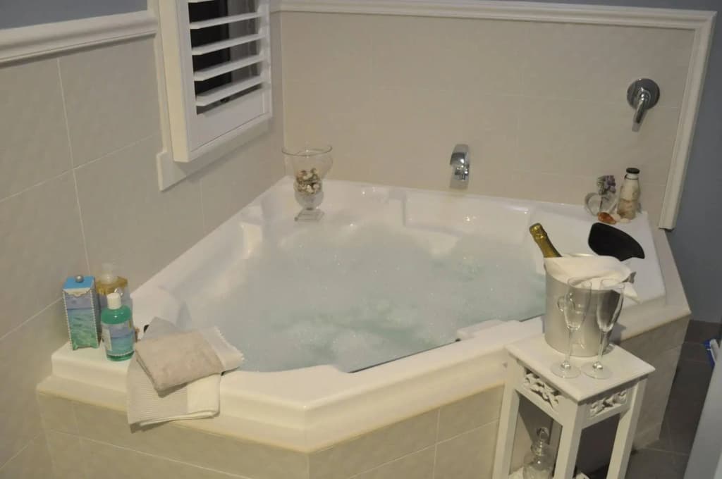Sailaway Beach House - photo 8