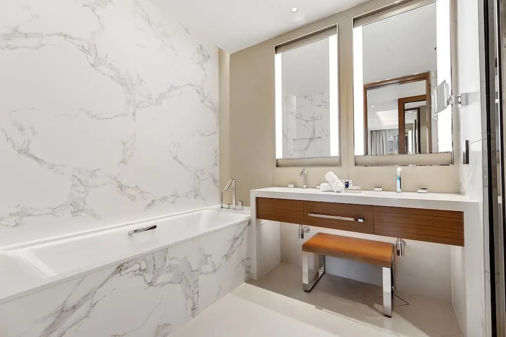 Maison Privee -Splendid Apt in Address Opera cls to Burj Khalifa - photo 8