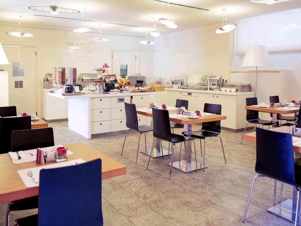 Mercure Milano Solari Hotel - photo 18