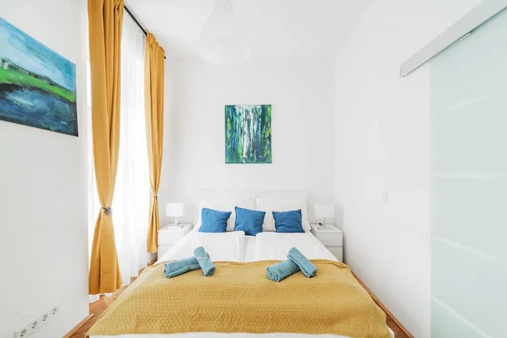 15 C&J's apartment - photo 3