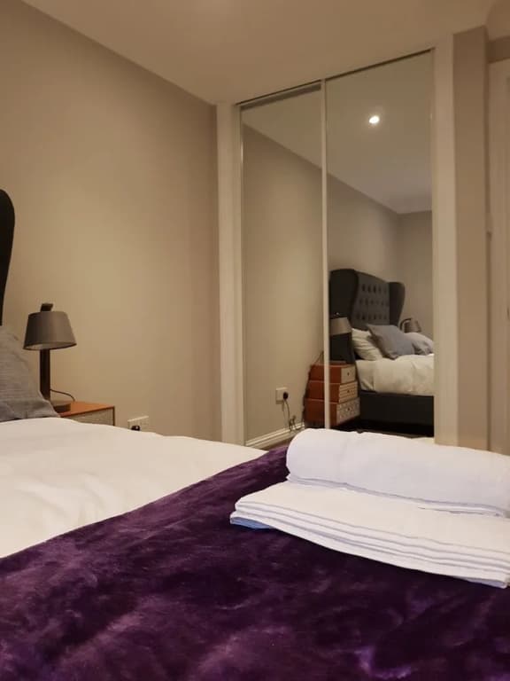 First St John's Hill Apartment 2 - main photo