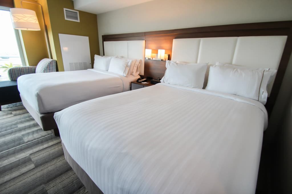 Holiday Inn Express & Suites Miami Airport East by IHG - photo 41