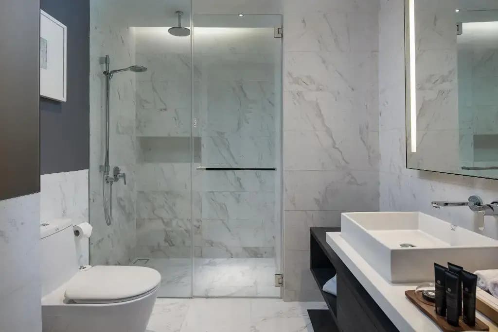 G Hotel Kelawai - photo 10