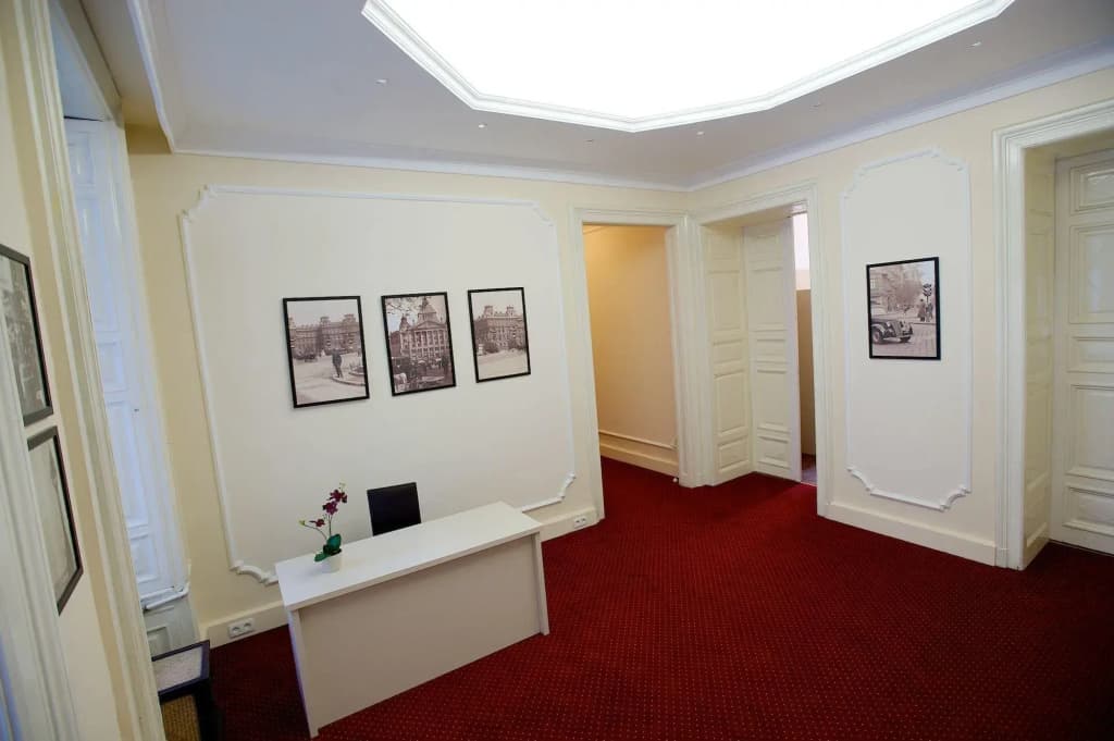 Andrassy Thai Hotel - photo 17