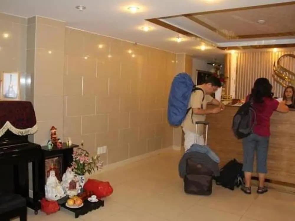 Sunny Hotel Ho Chi Minh - photo 12