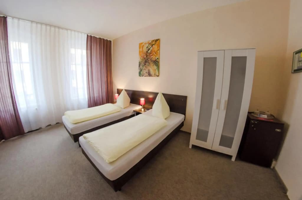 Hotel Pension Victoria - photo 3