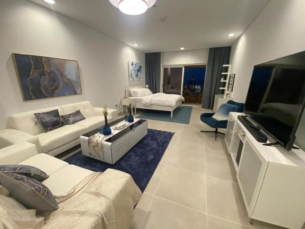 Luxury condo with beautiful views, beach and pools - photo 4