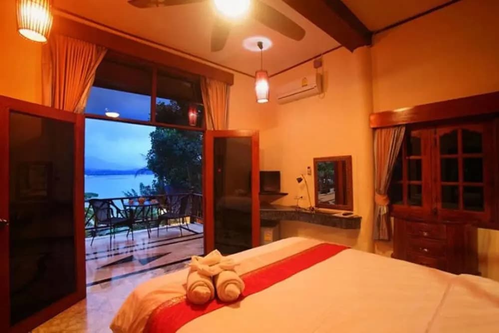 7 Bedroom Sea Front Villa Koh Phangan SDV232-By Samui Dream Villas - photo 5