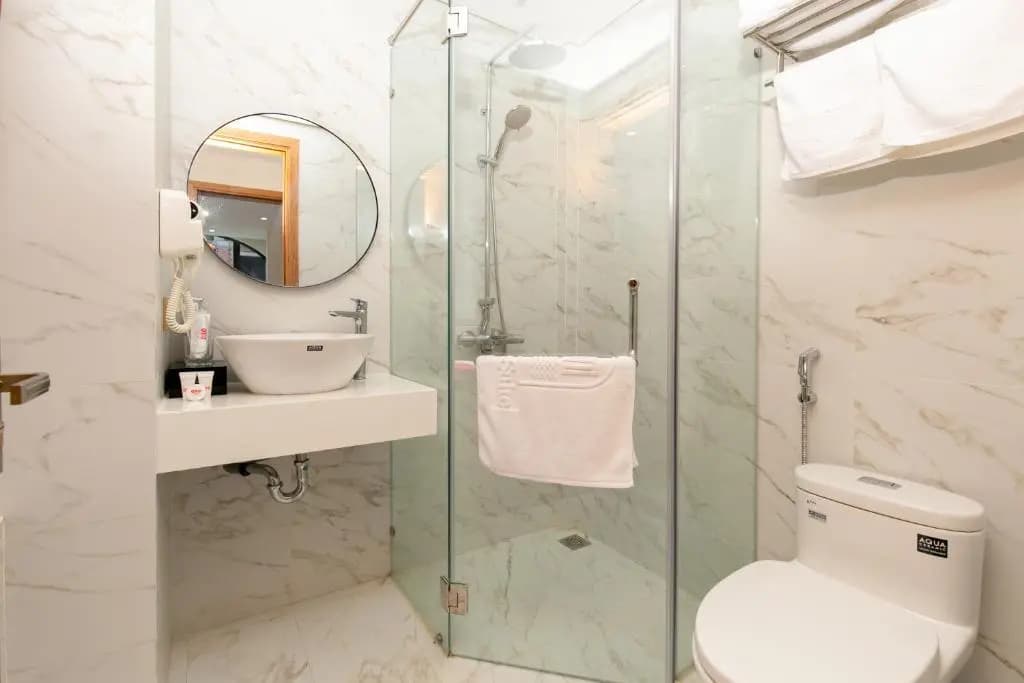 Maple Suite Hotel And Apartment - photo 10