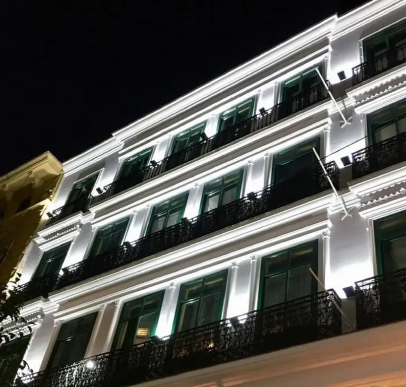 Sonder Santa Ana - photo 1